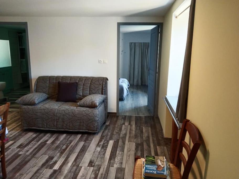 Sur La Colline Apartment Sousceyrac Luaran gambar